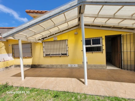 Alquiler temporario de casa em Santa teresita