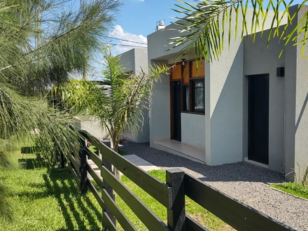 Alquiler temporario de caba&ntilde;a en Col&oacute;n