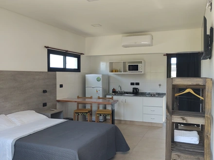 Alquiler temporario de caba&ntilde;a en Col&oacute;n