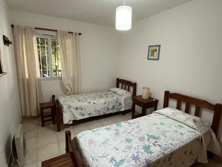 Alquiler temporario de caba&ntilde;a en Valeria del mar