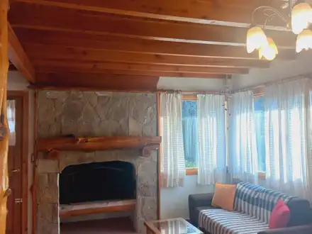 Alquiler temporario de casa en Villa la angostura