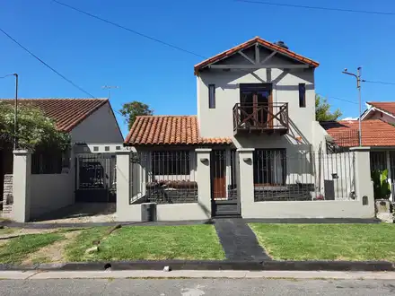 Alquiler temporario de casa en Punta mogotes mar del plata