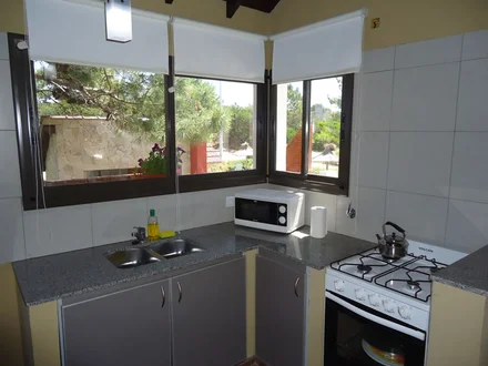 Alquiler temporario de caba&ntilde;a en Las gaviotas, villa gesell