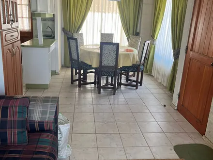 Arriendo temporario de casa en El quisco