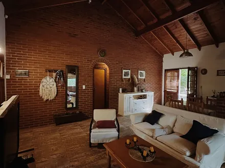 Alquiler temporario de casa em Mar de las pampas