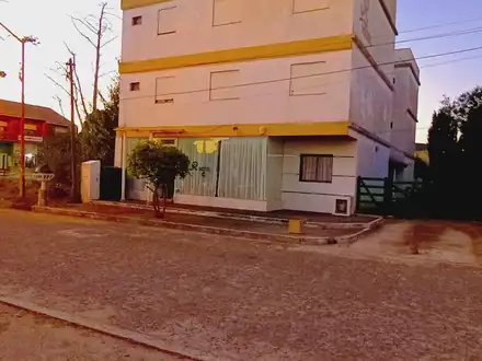 Alquiler temporario de hotel en Mar del tuy&uacute;