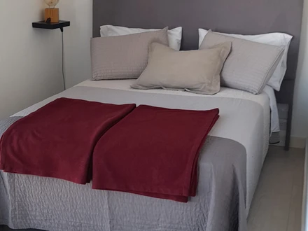 Dormitorio. Vista al mar, Alquiler temporario de departamento en Mar del plata