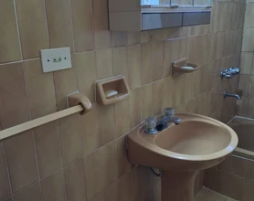 Ba&ntilde;o title=