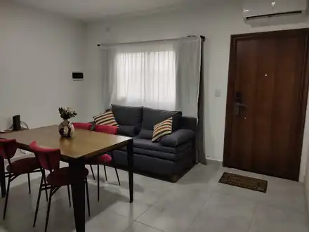 Alquiler temporario de departamento en Chascom&uacute;s