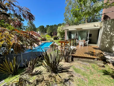 Alquiler temporario de casa en Mar de las pampas