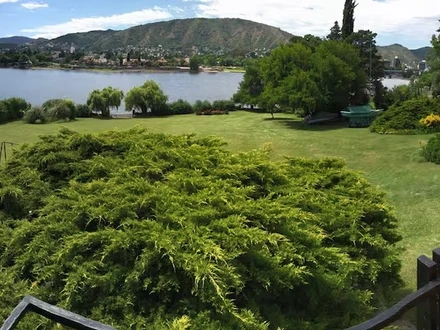 Alquiler temporario de casa quinta en Villa carlos paz
