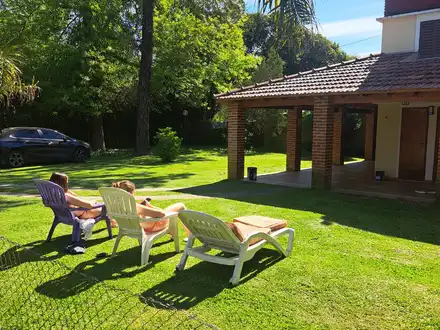 Alquiler temporario de casa de campo em Villa elisa