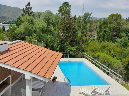 Alquiler temporario de casa en Villa parque siquiman- punilla.