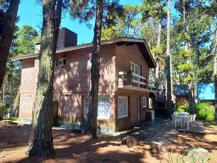 Alquiler temporario de casa en Villa gesell - mar azul
