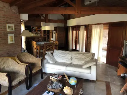 Alquiler temporario de casa en Claromeco