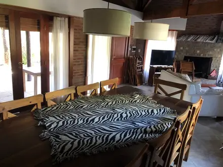 Alquiler temporario de casa en Claromeco