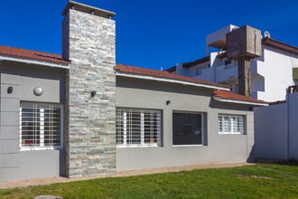 Alquiler temporario de casa en Villa gesell