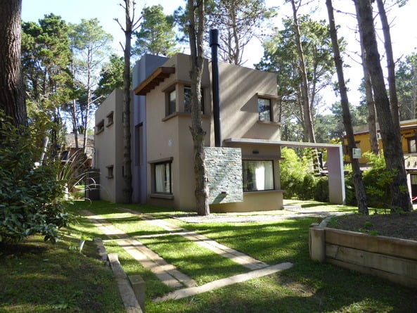 Alquiler temporario de casa en Costa del este