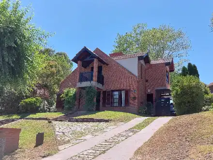 Alquiler temporario de casa en Villa gesell
