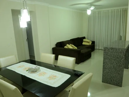 Alquiler temporario de apartamento em Bombinhas sc brasil