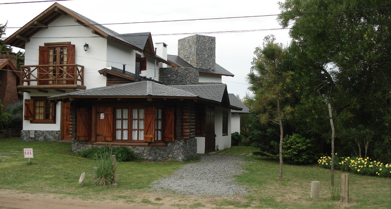 Alquiler temporario de casa em Valeria del mar