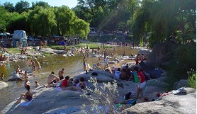 Balneario a 200 mts de distancia. title=