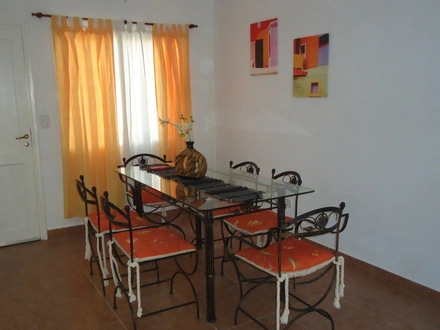 Alquiler temporario de caba&ntilde;a en La lucila del mar