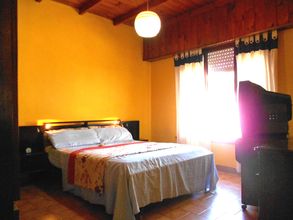 Amplio Dormitorio principal con TV 29", Alquiler temporario de casa em Mar del plata