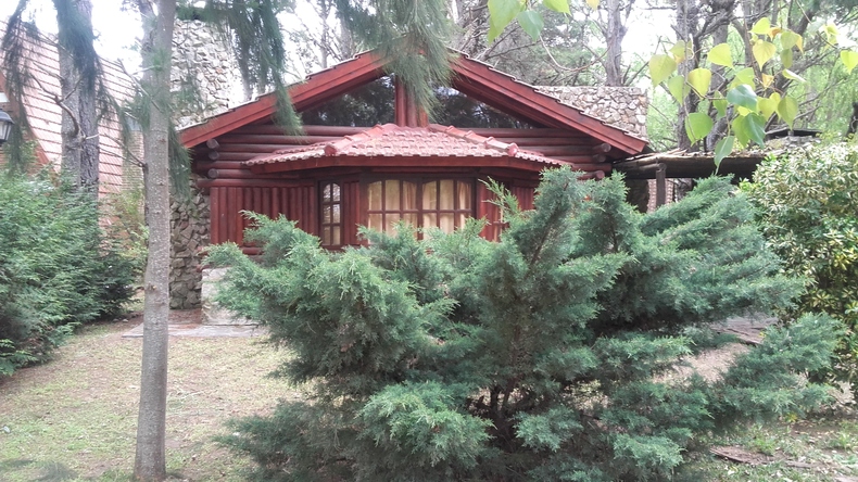 Alquiler temporario de cabana em Costa del este