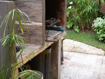 Alquiler temporario de cabana em Costa del este