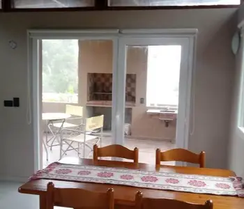 Alquiler temporario de casa en Mar azul