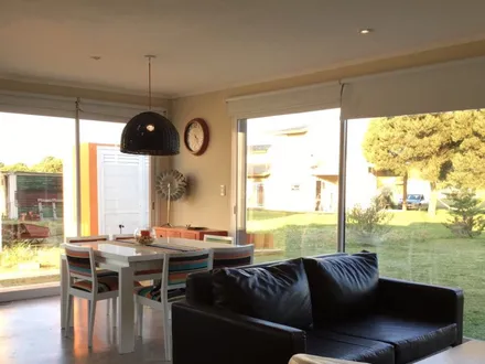 Alquiler temporario de casa em Miramar