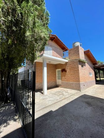 Casa En Cura Brochero, A ESTRENAR, 3 Dormitorios A 3 CUADRAS PARQUE ...