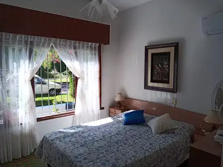 Alquiler temporario de casa en Piri&aacute;polis