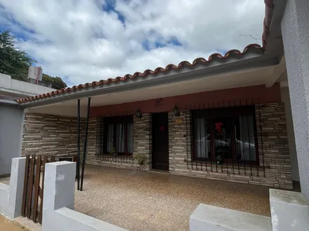 Alquiler temporario de casa en San clemente del tuy&uacute;