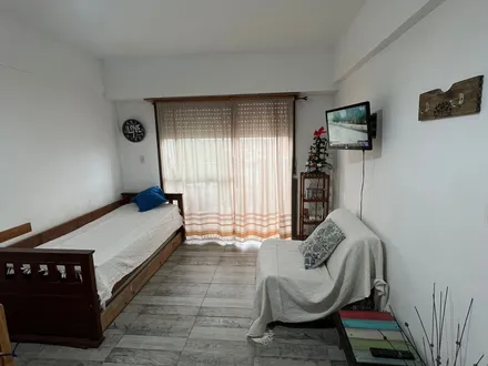 Alquiler temporario de departamento en San clemente del tuy&uacute;