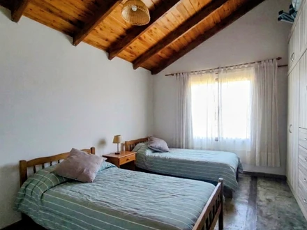 Habitaci&oacute;n 2 camas twin, Alquiler temporario de caba&ntilde;a en Miramar