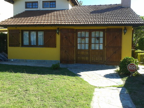 Alquiler temporario de casa em Valeria del mar