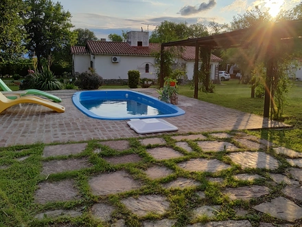 Alquiler temporario de casa de campo em Valle hermoso