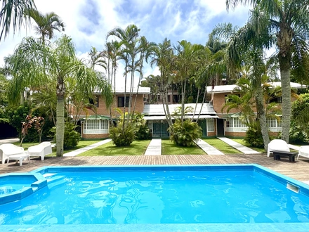 Alquiler temporario de hotel em Bombinhas