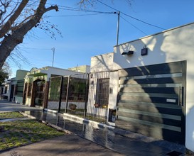 Alquiler temporario de casa em Guaymallén. villa nueva.